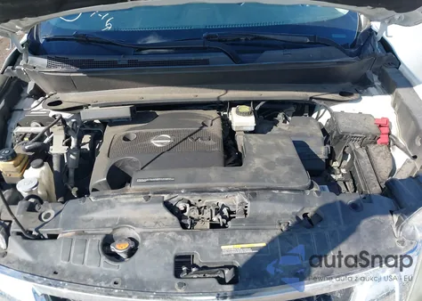 2015 Nissan Pathfinder S z USA, uszkodzony, nr VIN 5N1AR2MN0FC648582